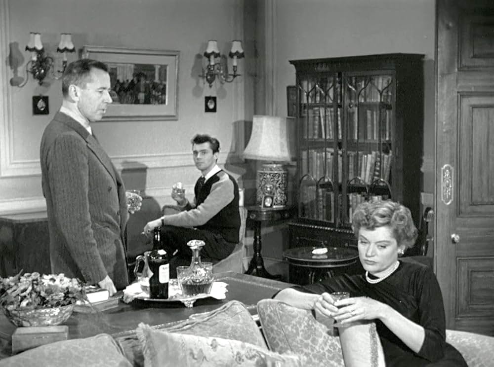 眠れる虎の画像