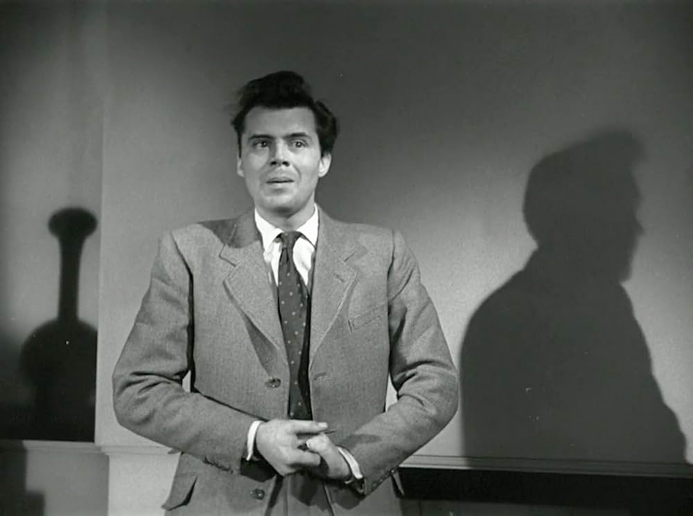 眠れる虎の画像