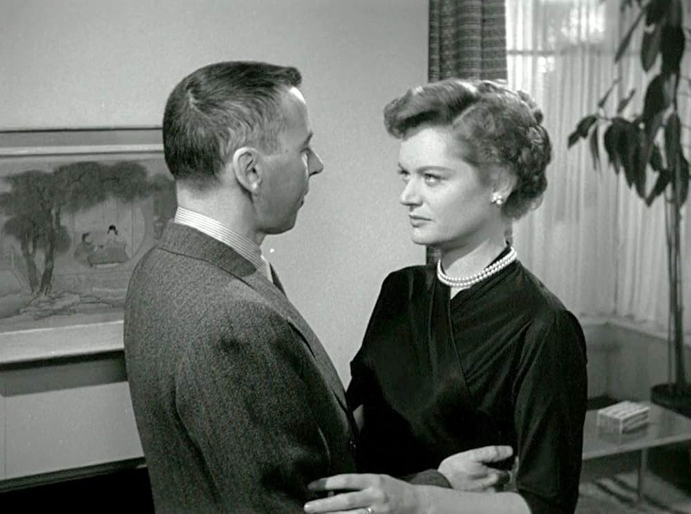 眠れる虎の画像