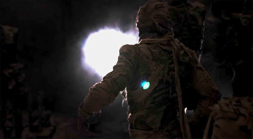 ピラミッドの逆襲の画像