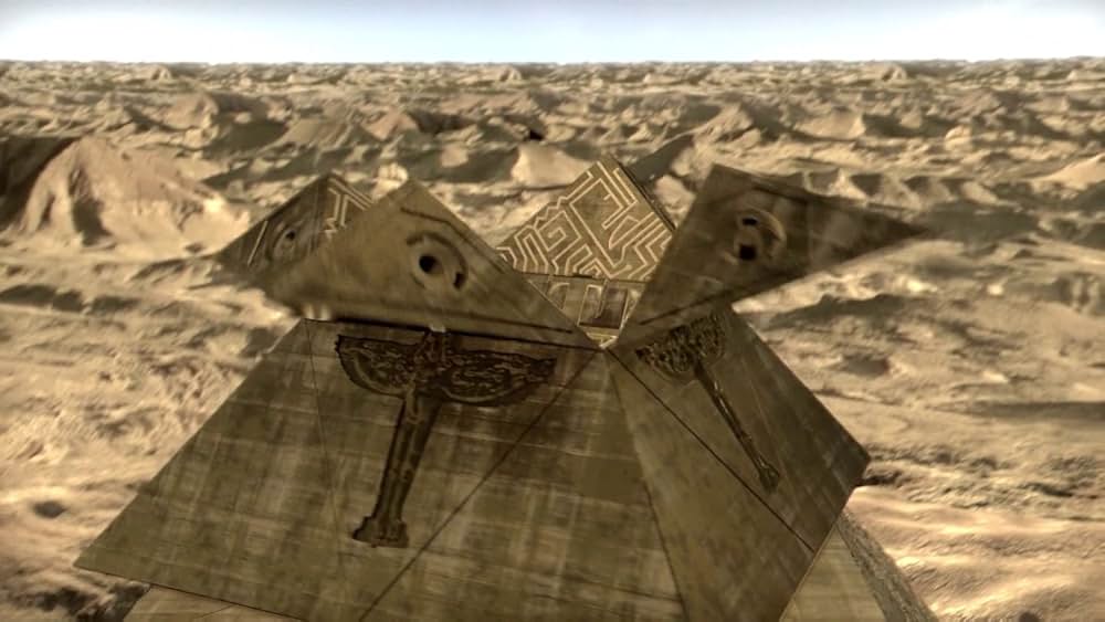 ピラミッドの逆襲の画像