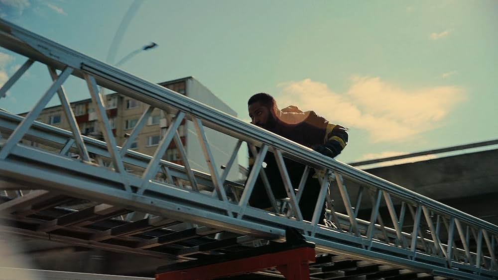 TENET テネットの画像