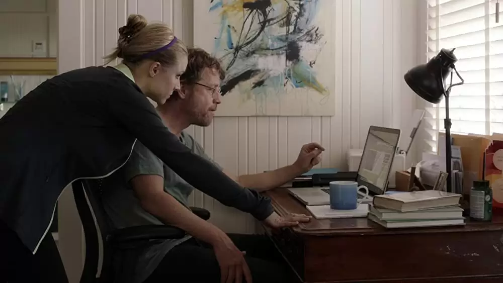 「ハッピーエンドが書けるまで」グレッグ・キニア & クリステン・ベルの画像