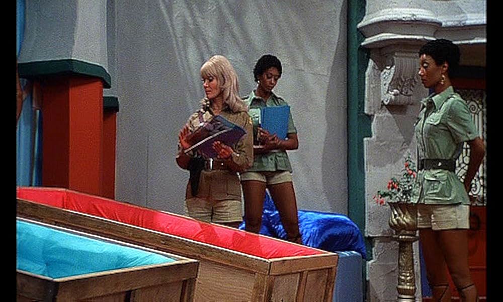 イルザ アラブ女収容所 悪魔のハーレムの画像