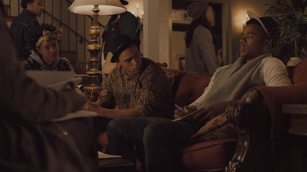 ディア・ホワイト・ピープルの画像