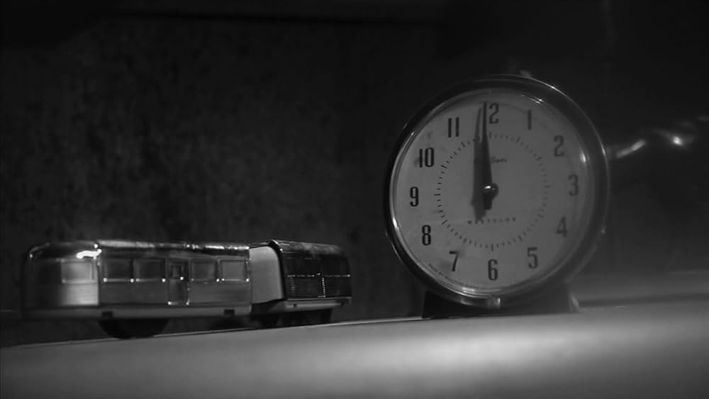 Keyhole（原題）の画像