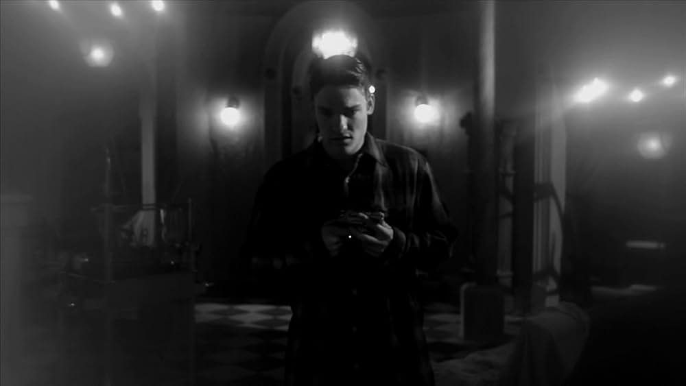 Keyhole（原題）の画像