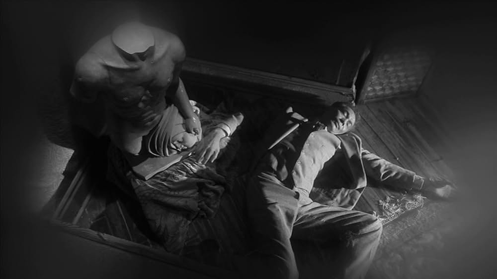 Keyhole（原題）の画像