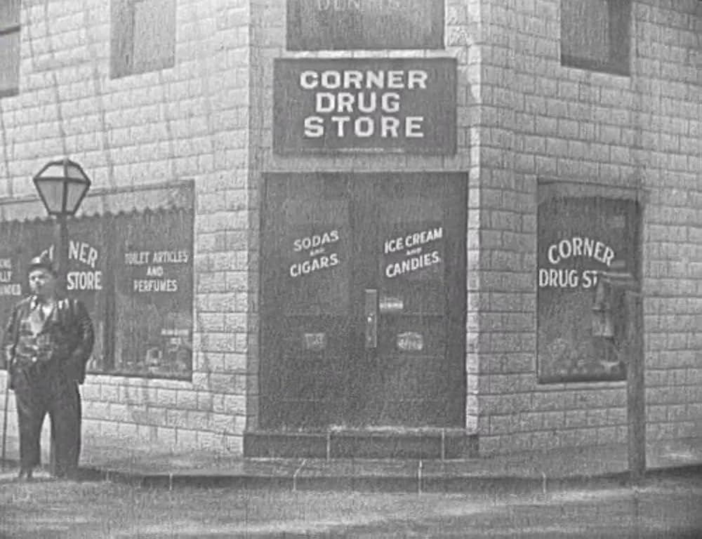 ファッティとキートンのグッドナイト・ナース／デブ君の入院の画像