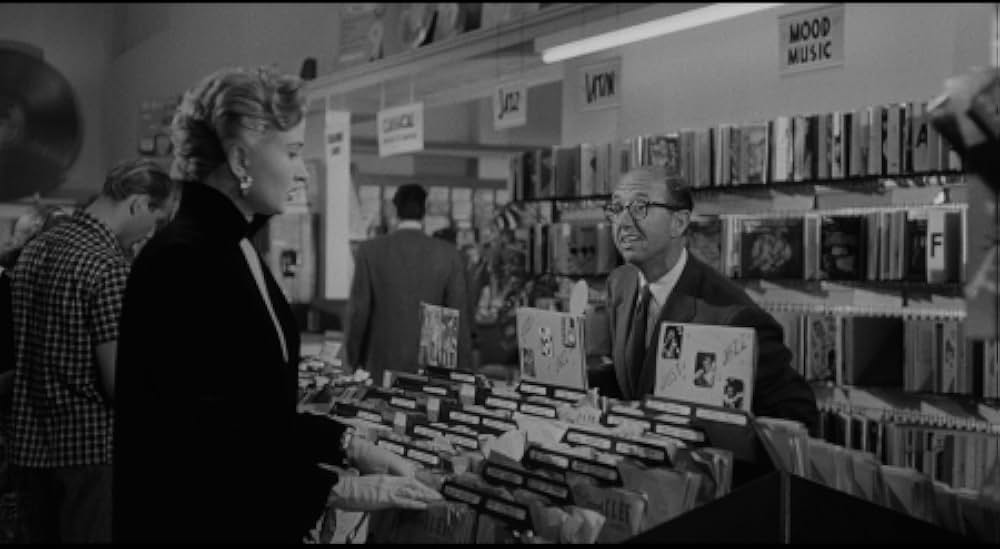 The Scarlet Hour（原題）の画像