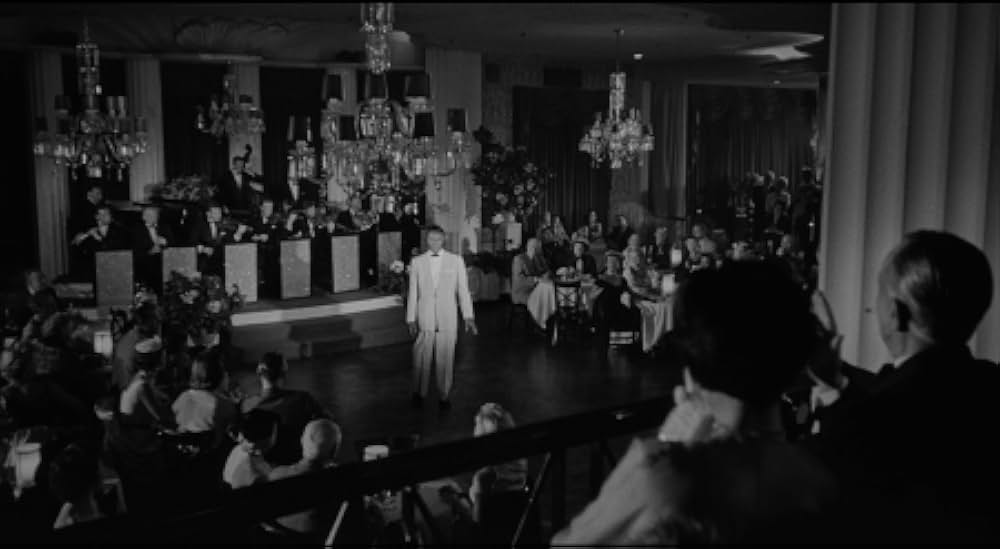 The Scarlet Hour（原題）の画像