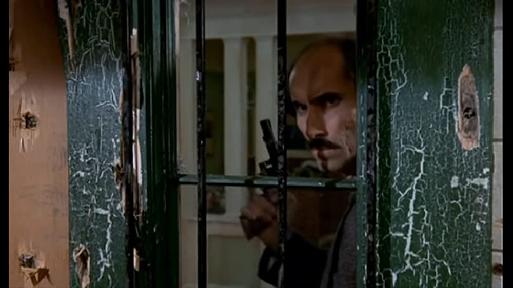 裸の銃を持つ男 PART2 1/2の画像