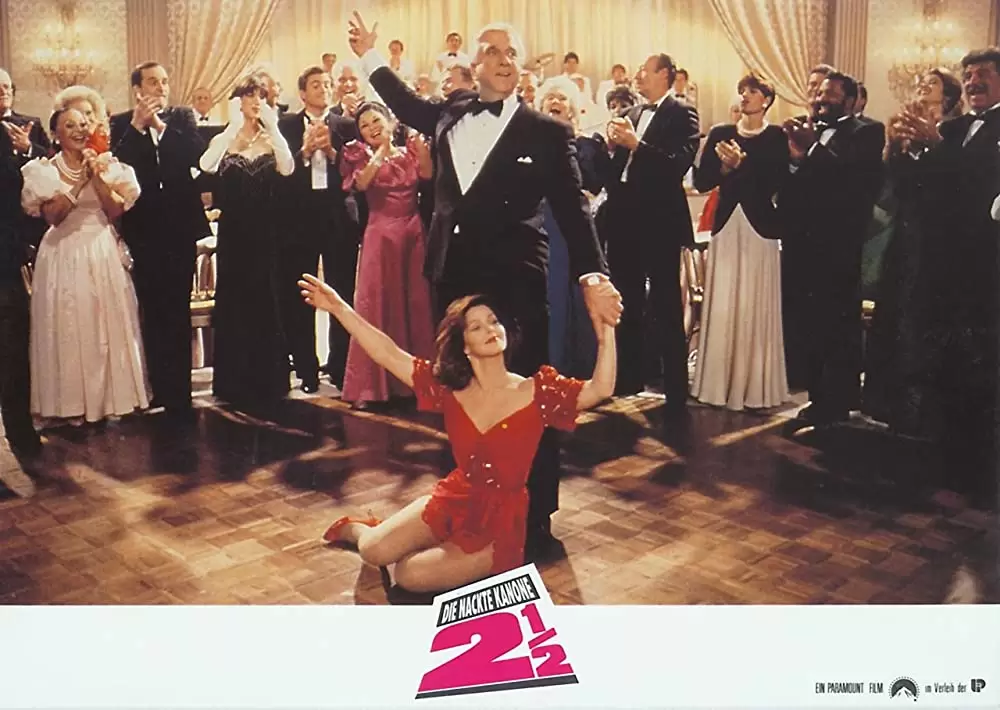 「裸の銃を持つ男 PART2 1/2」レスリー・ニールセン & プリシラ・プレスリーの画像