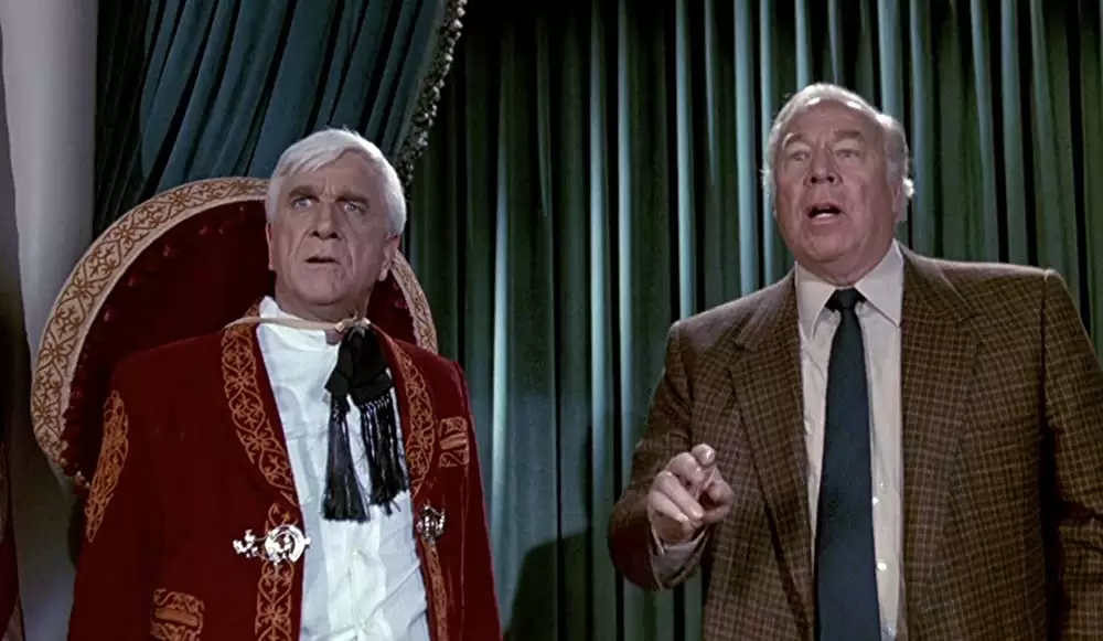 「裸の銃を持つ男 PART2 1/2」レスリー・ニールセン & ジョージ・ケネディの画像