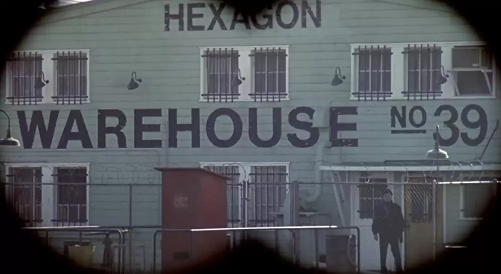 裸の銃を持つ男 PART2 1/2の画像