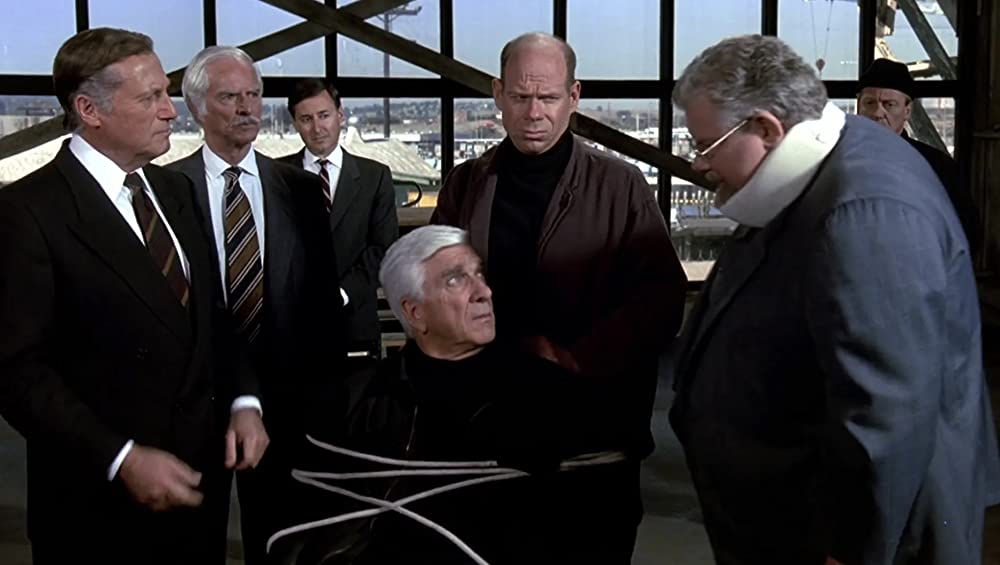 裸の銃を持つ男 PART2 1/2の画像