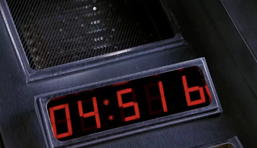 裸の銃を持つ男 PART2 1/2の画像