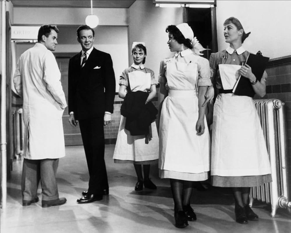 Behind the Mask（原題）の画像