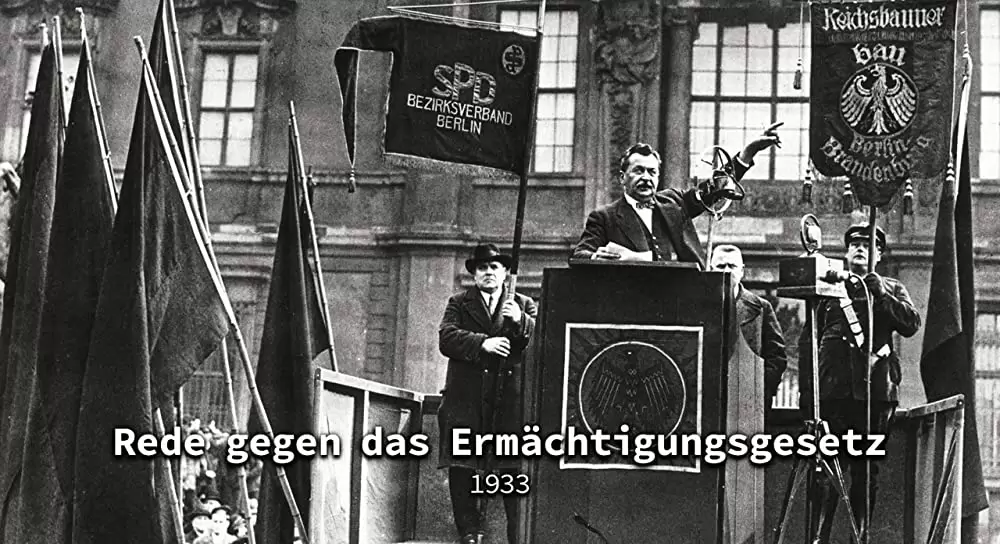 帰ってきたヒトラーの画像