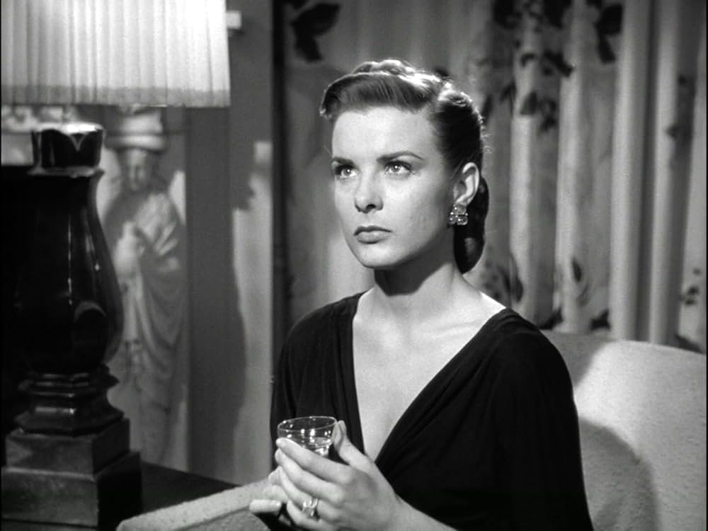 未亡人の殺人計画の画像