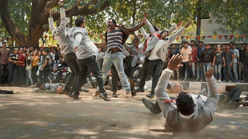 Aavesham（原題）の画像