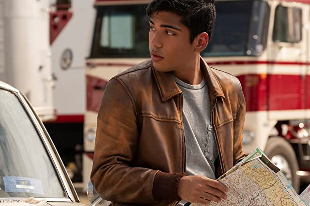 スケアリーストーリーズ 怖い本の画像