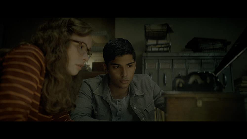 スケアリーストーリーズ 怖い本の画像