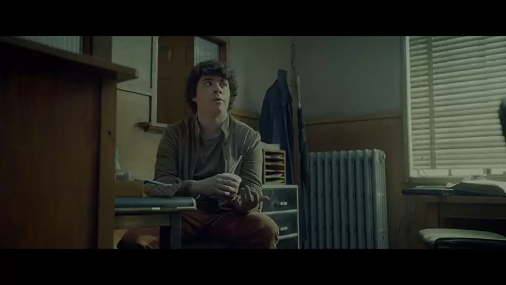 「スケアリーストーリーズ 怖い本」オースティン・ザユルの画像