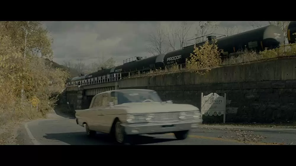 スケアリーストーリーズ 怖い本の画像