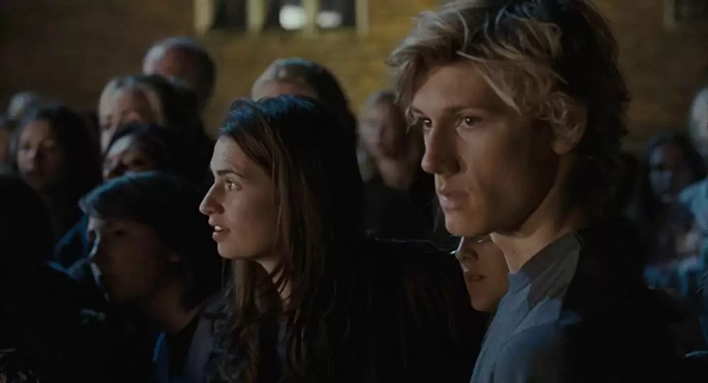 「ワイルド・ガール」アレックス・ペティファーの画像