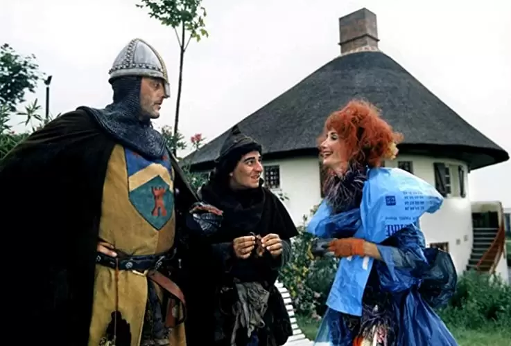 「おかしなおかしな訪問者」ジャン・レノ & クリスチャン・クラビエ & マリー＝アンヌ・シャゼルの画像