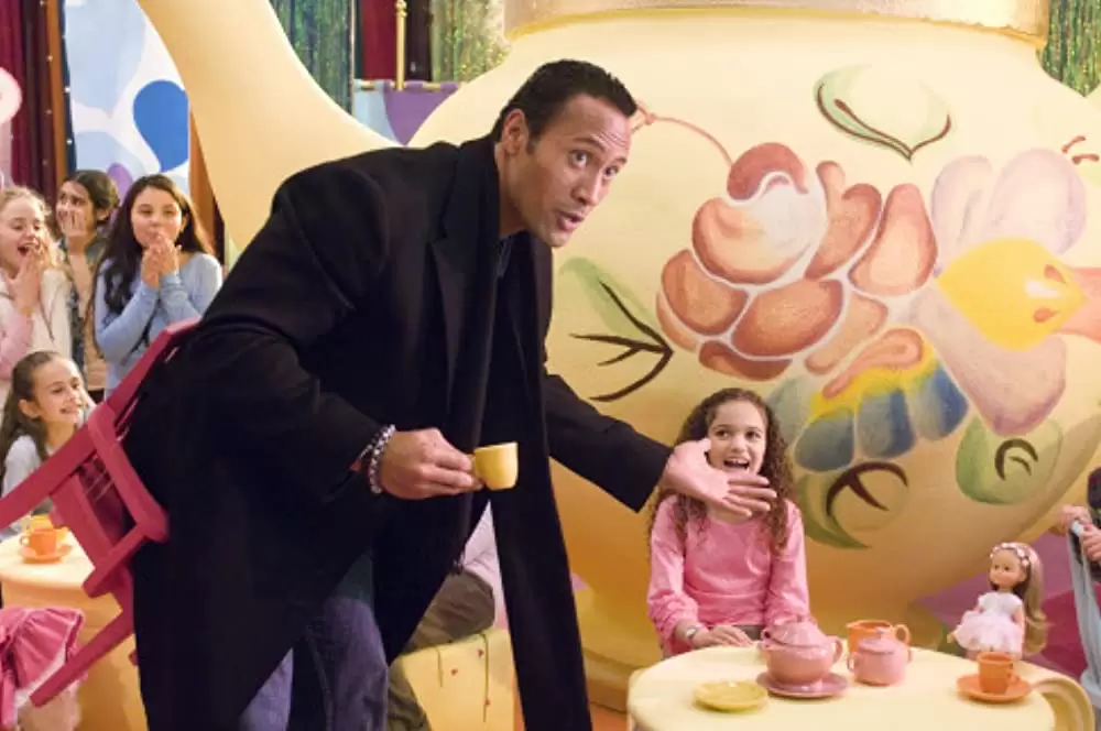 「ゲーム・プラン」ドウェイン・ジョンソン & マディソン・ペティスの画像