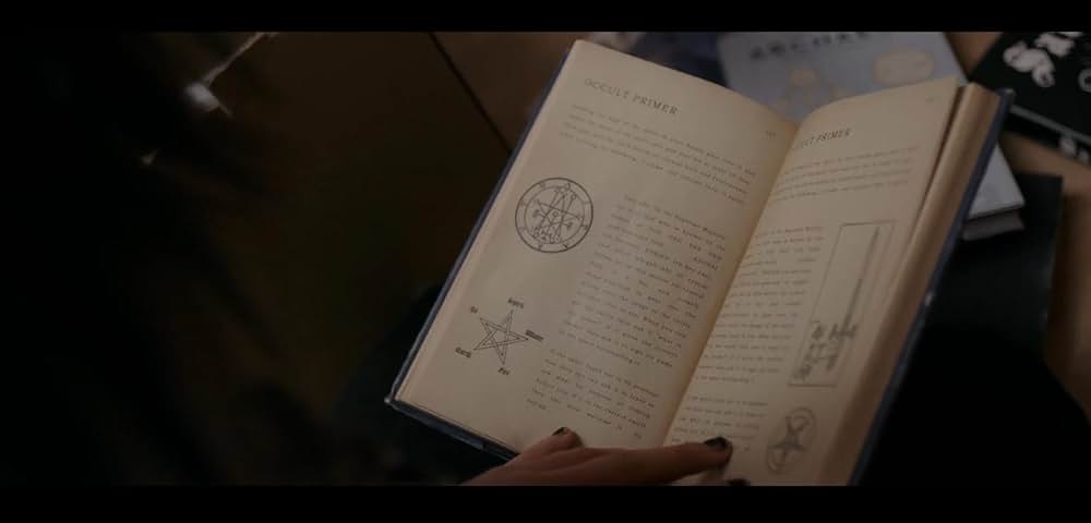 ブラック・ウィッチの画像