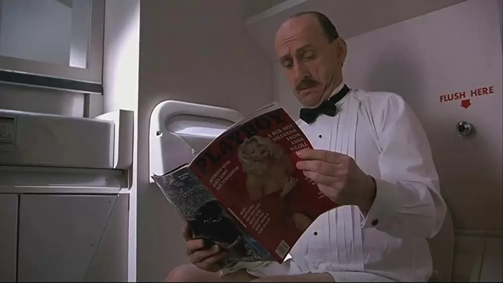 「裸の銃を持つ男PART33 1／3 最後の侮辱」Anna Nicole Smith & Raye Birkの画像