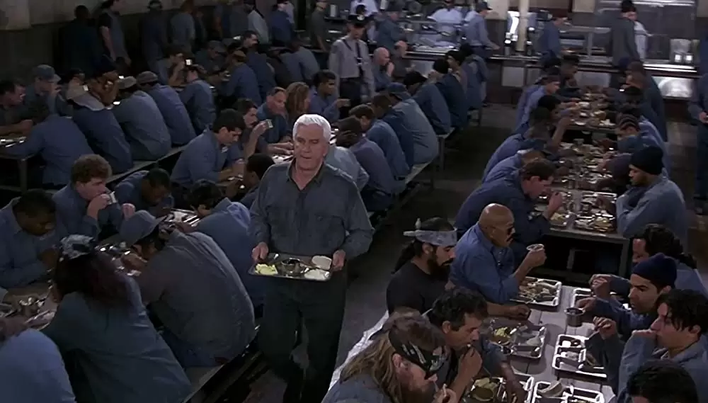 「裸の銃を持つ男PART33 1／3 最後の侮辱」レスリー・ニールセンの画像