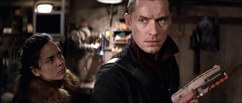 「レポゼッション・メン」ジュード・ロウ & アリシー・ブラガの画像