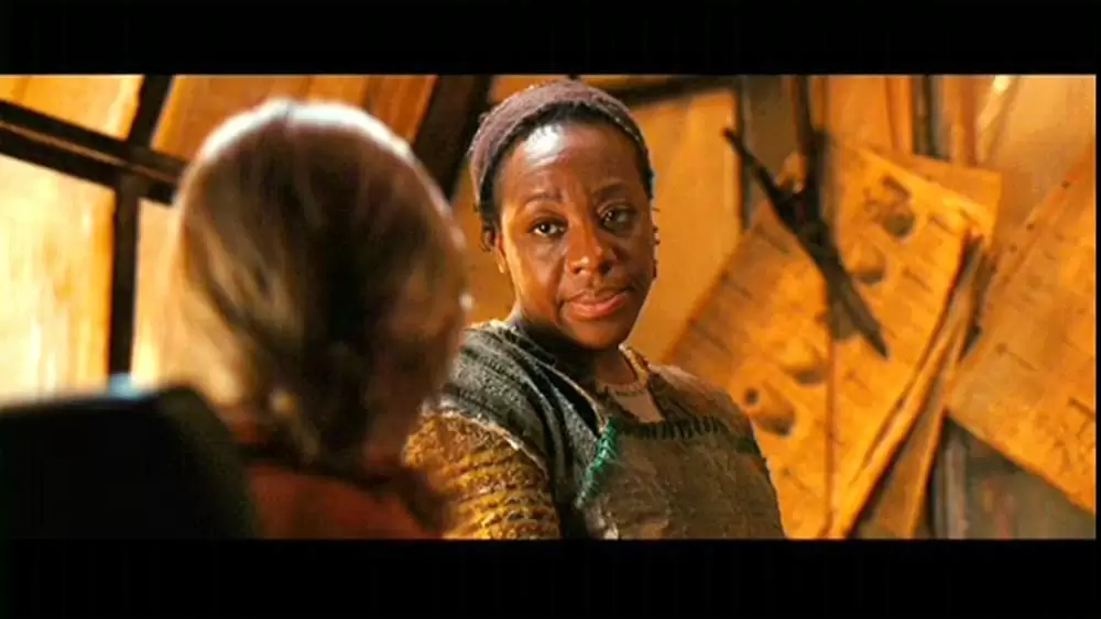 「エンバー 失われた光の物語」マリアンヌ・ジャン＝バプティスト & シアーシャ・ローナンの画像