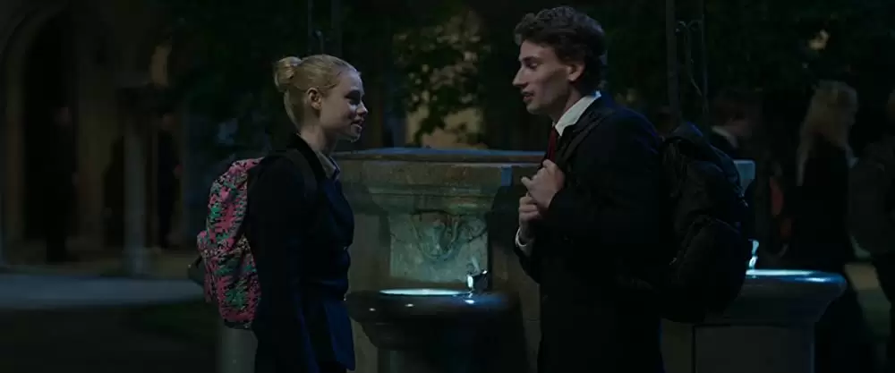 「ヴァンパイア・アカデミー」ルーシー・フライ & エドワード・ホルクロフトの画像