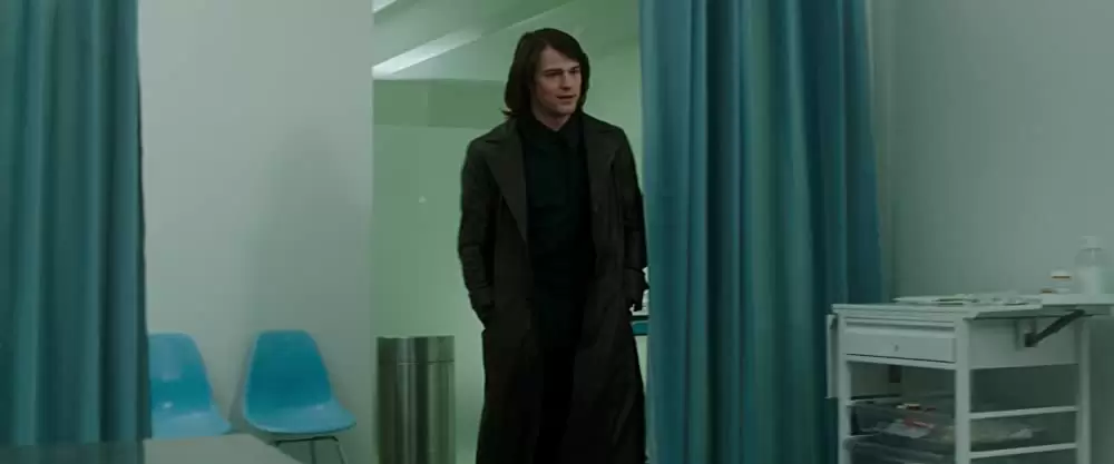 「ヴァンパイア・アカデミー」ダニーラ・コズロフスキーの画像