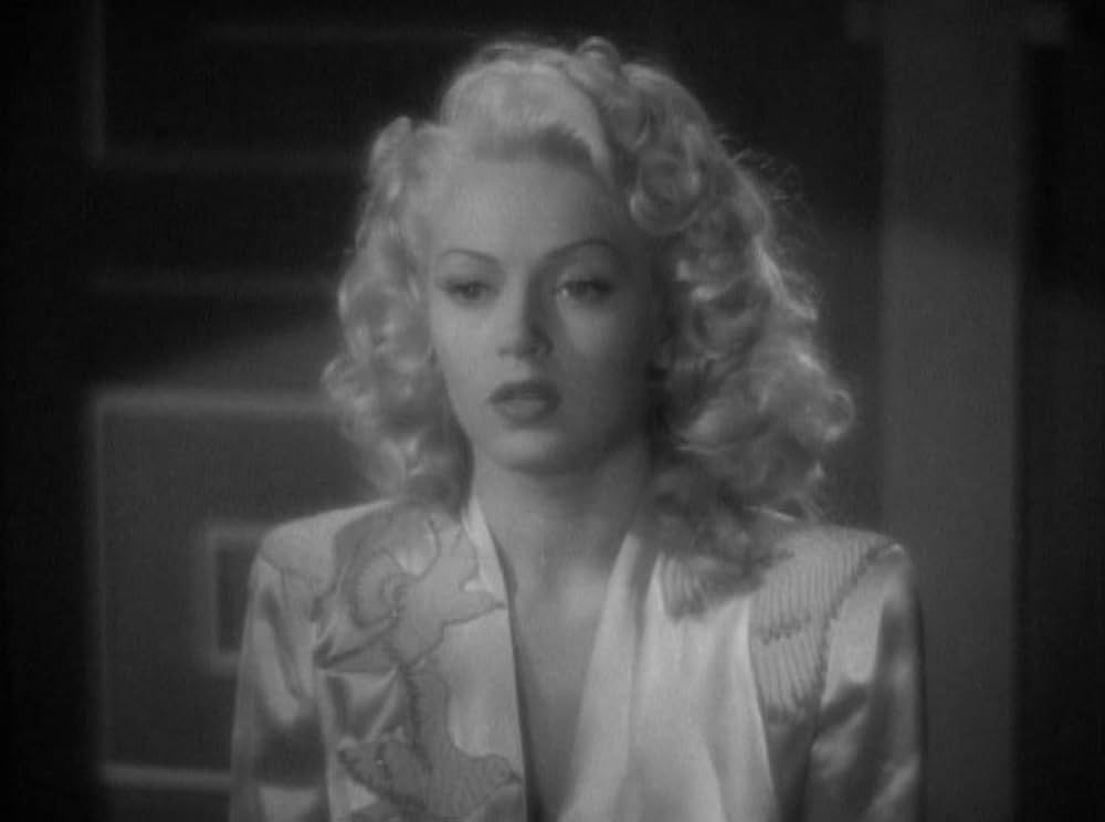 陸軍の美人トリオの画像