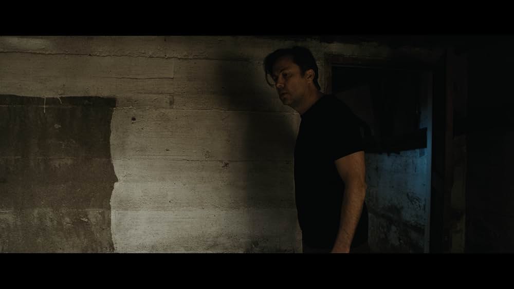 The Evil Down the Street（原題）の画像