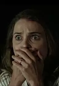 「ダークスカイズ」ケリー・ラッセルの画像