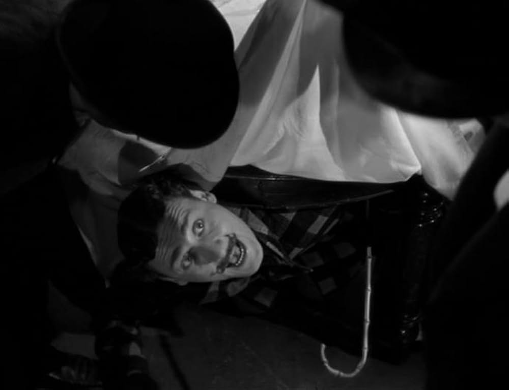 トラヴェット氏の苦悩の画像