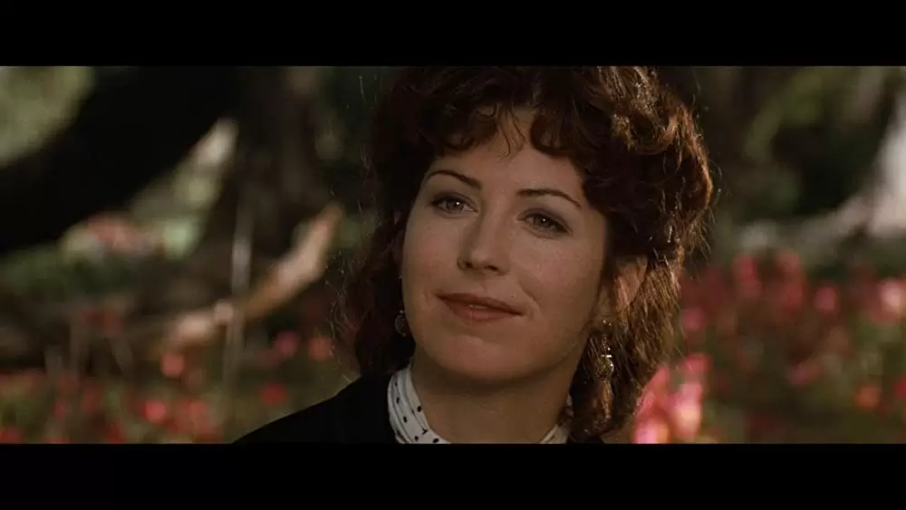 「トゥームストーン」ダナ・デラニーの画像