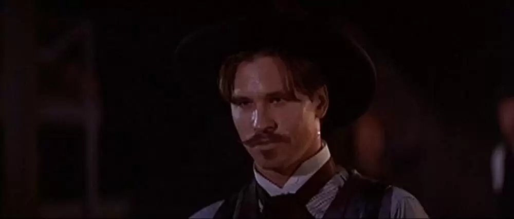 「トゥームストーン」バル・キルマーの画像