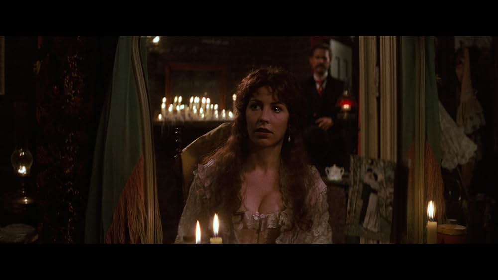 トゥームストーンの画像