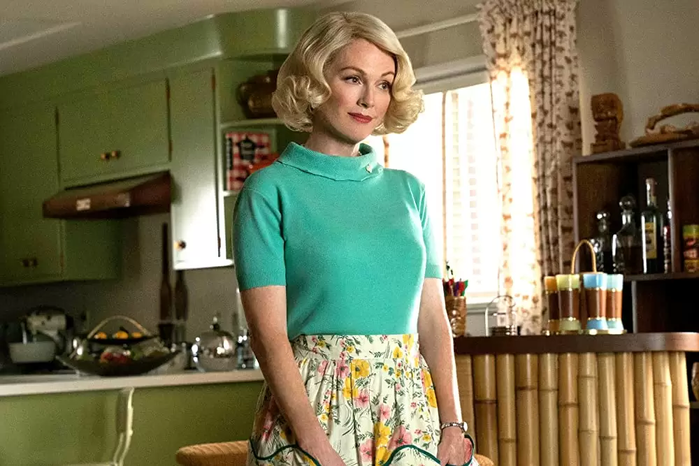 「サバービコン 仮面を被った街」ジュリアン・ムーアの画像