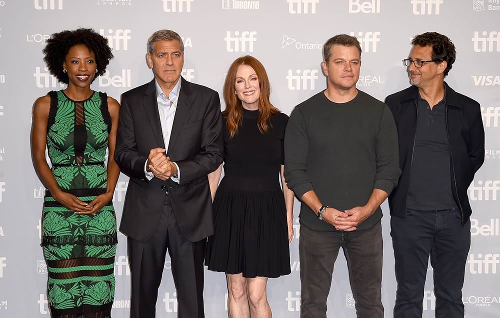 サバービコン 仮面を被った街の画像