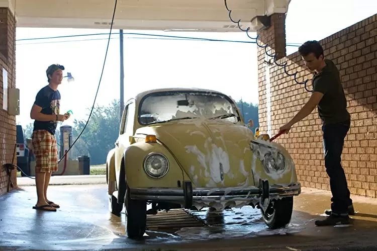 「フットルース 夢に向かって」ケニー・ウォーマルド & マイルズ・テラーの画像