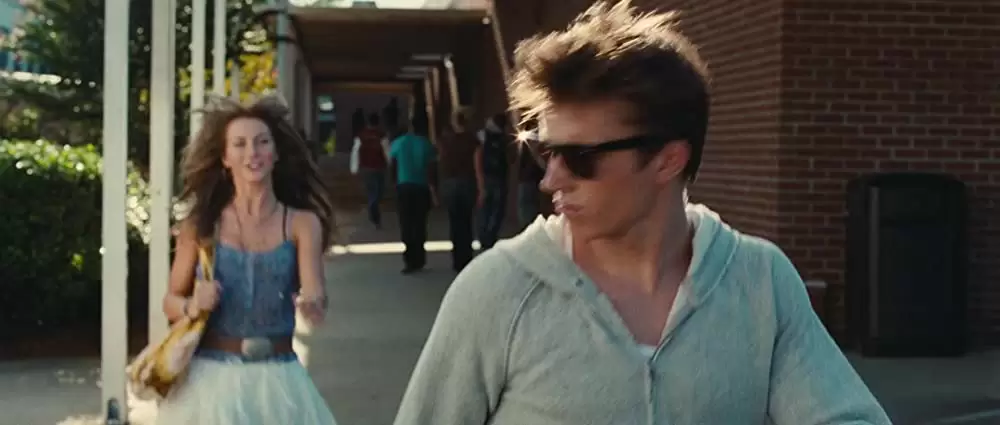 「フットルース 夢に向かって」ケニー・ウォーマルド & ジュリアン・ハフの画像